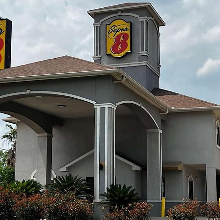 Отель Super 8 By Wyndham Houston North I-45 Экстерьер фото